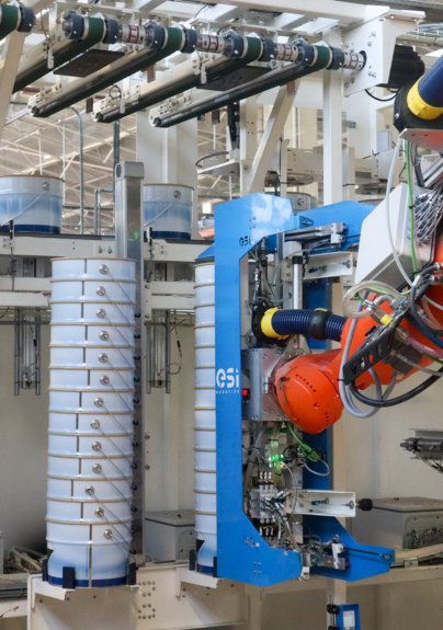 A célula integra diferentes etapas que operam de forma sequencial e coordenada